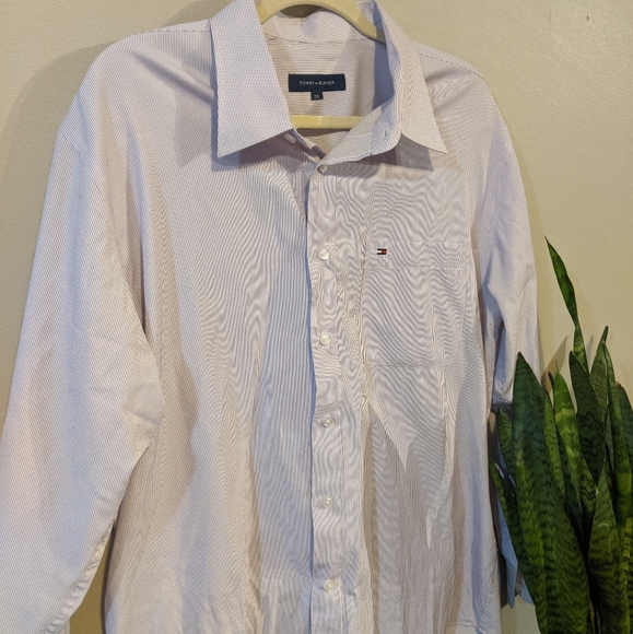 Tommy Hilfiger Other - ☀️4/$30☀️ Tommy Hilfiger Pinstripe Dress Shirt
